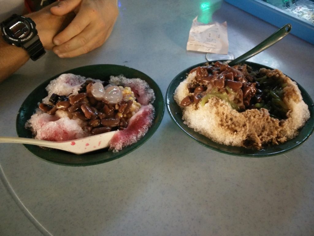 Cendol (on the right) and some other desert I forgot the name of :P