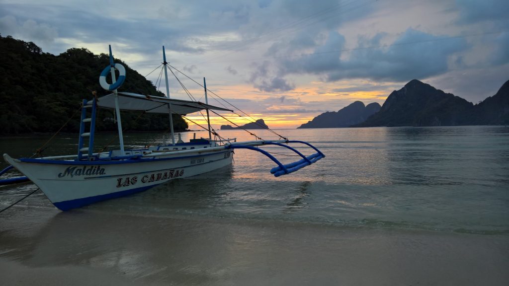 Beautiful sunset at El Nido. 